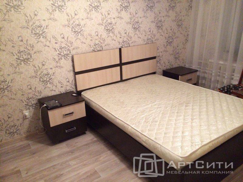 двуспальная кровать в Сочи