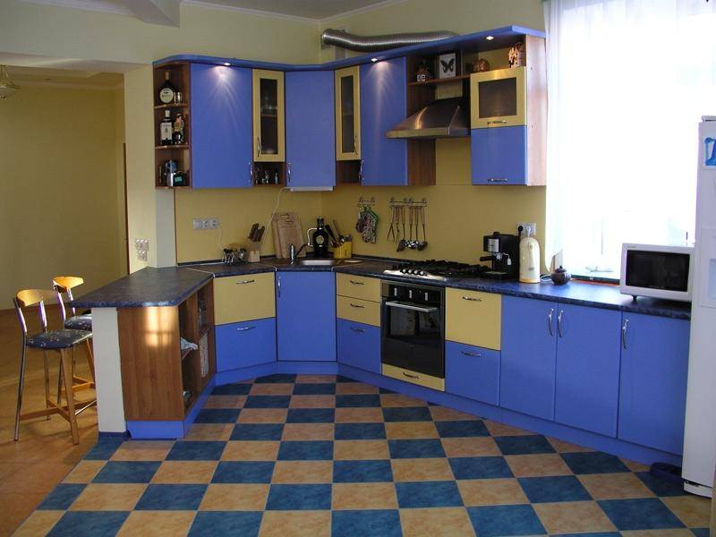 угловая кухня в Сочи