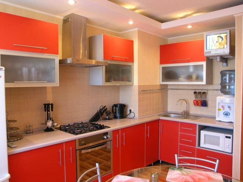кухня в алюминиевом профиле в Сочи