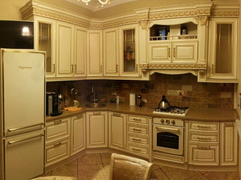 кухня в классическом стиле в Сочи
