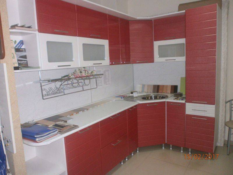 угловая кухня в Сочи