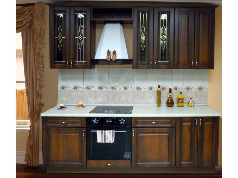 коричневая кухня кантри в Сочи