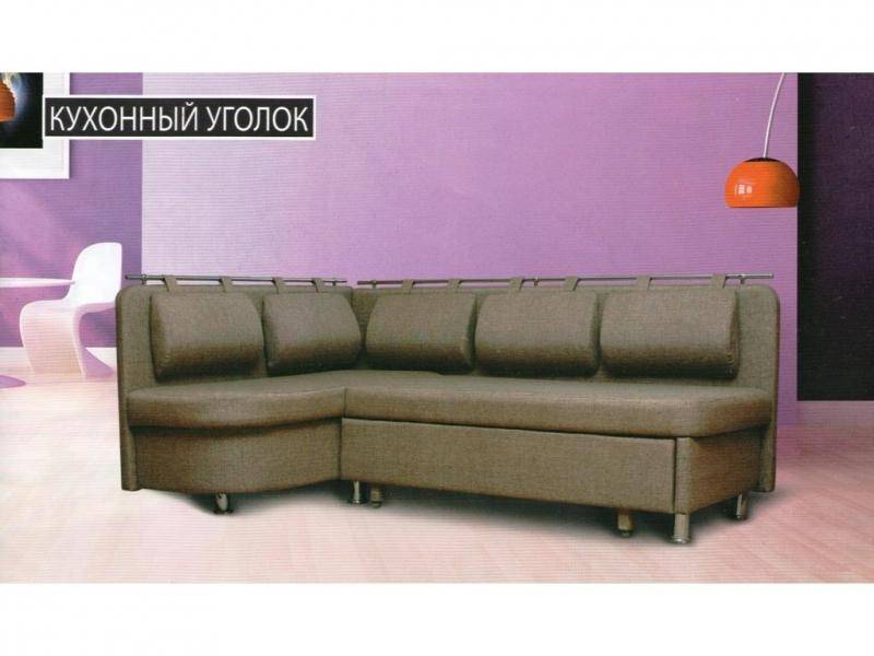 большой кухонный уголок в Сочи