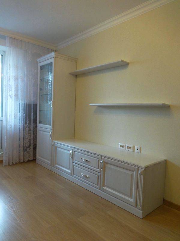 белая мебель для гостиной в Сочи