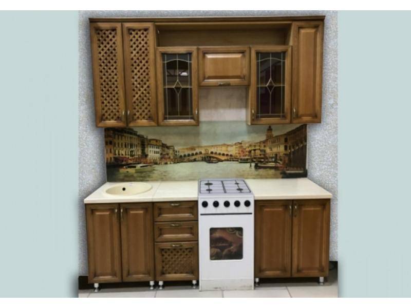 кухня с фасадами массив дуба в Сочи