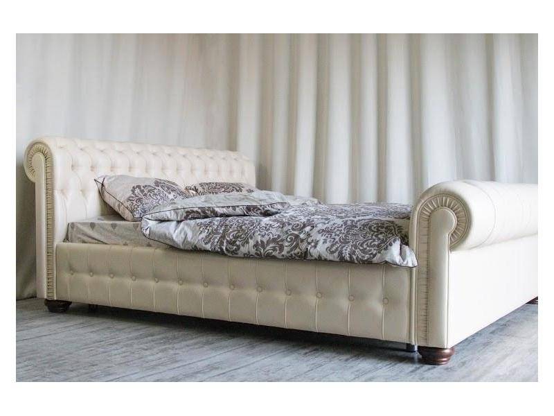 белая двуспальная кровать chesterfield в Сочи