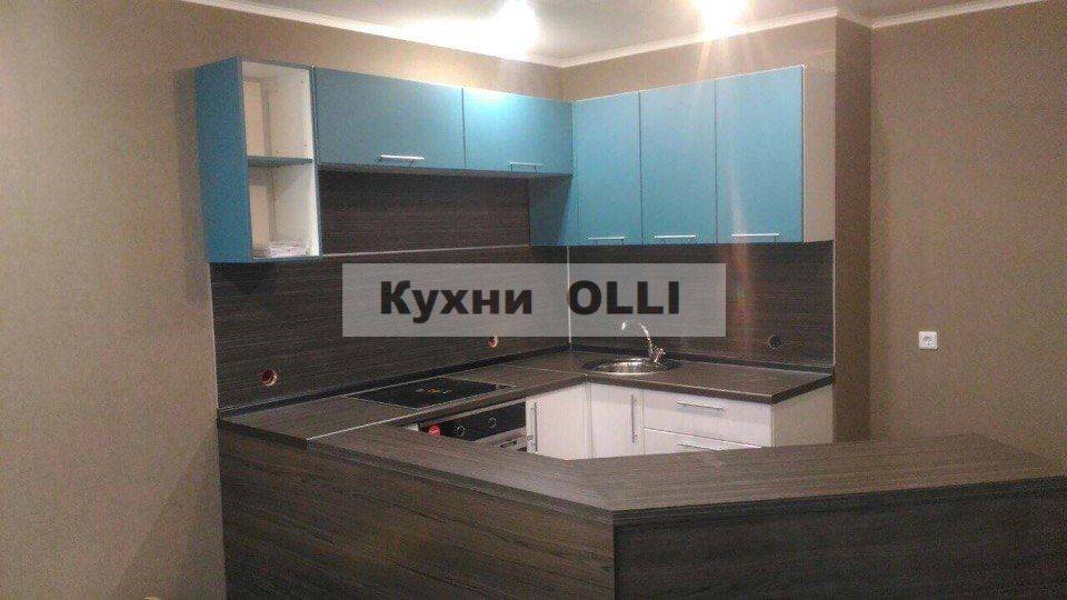 современная угловая кухня в Сочи