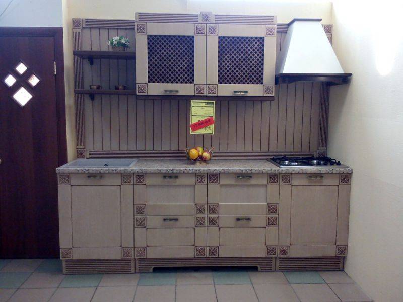 прямая кухня кантри в Сочи