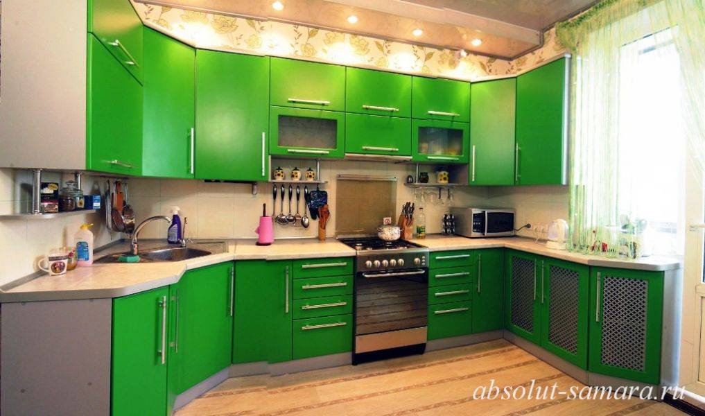 угловая кухня зеленая в Сочи