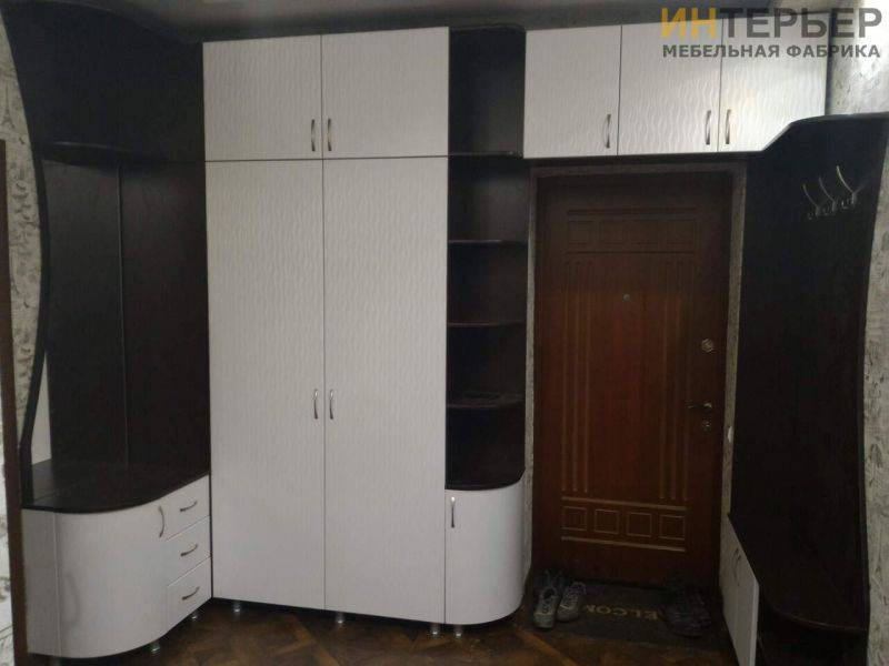 угловая прихожая в Сочи