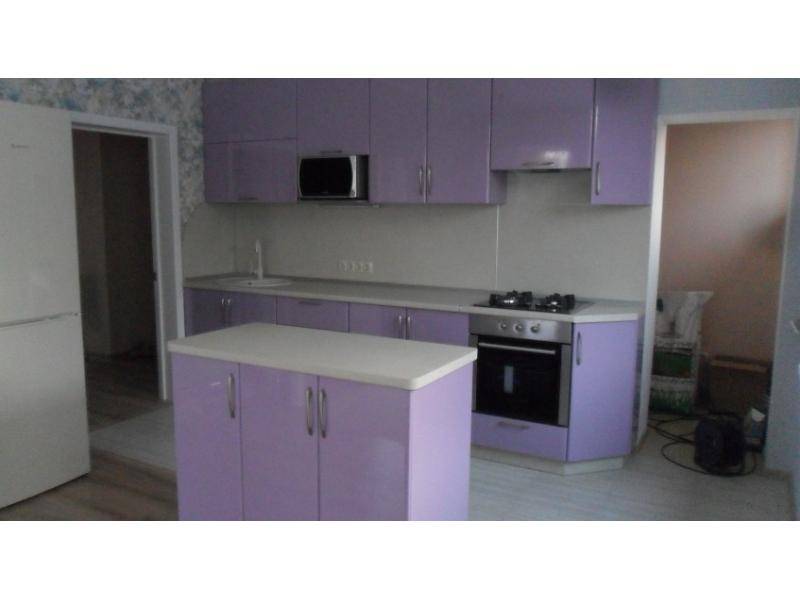 фиолетовая кухня пластик в Сочи