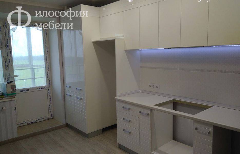 светлая кухня №35 в Сочи