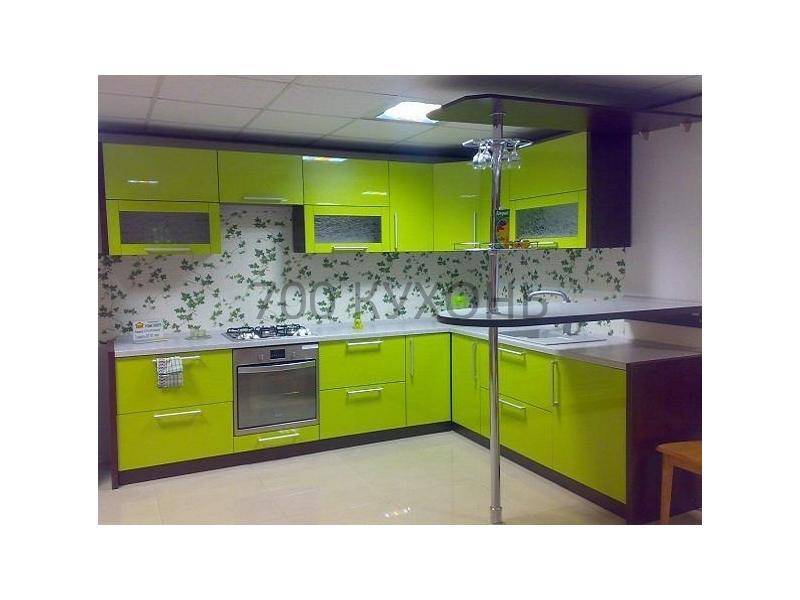 кухонный гарнитур с барной стойкой в Сочи