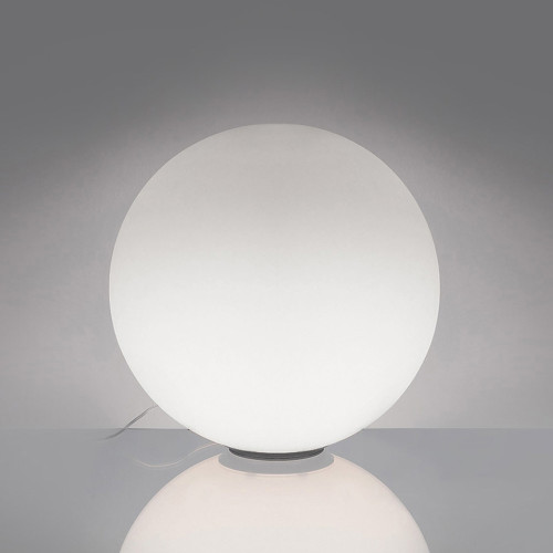 настольная лампа 0147010a от artemide в Сочи
