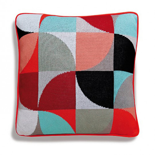 подушка вязаная angle в Сочи