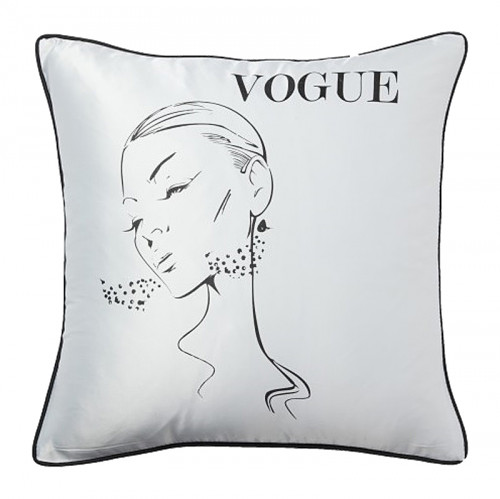 подушка с надписью vogue в Сочи
