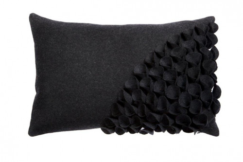 подушка с объемным узором alicia dark gray в Сочи
